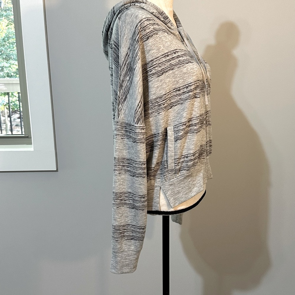 Victoria’s Secret lightweight zip up hoodie - Picture 4 of 7